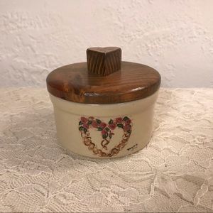 R.R.P. Roseville, OH Small Trinket Box VALENTINES DAY
